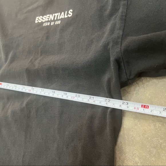 Essentials x Fear of God Black Streetwear Graphic tee Men's Sz M Grunge Preppy - Picture 7 of 8